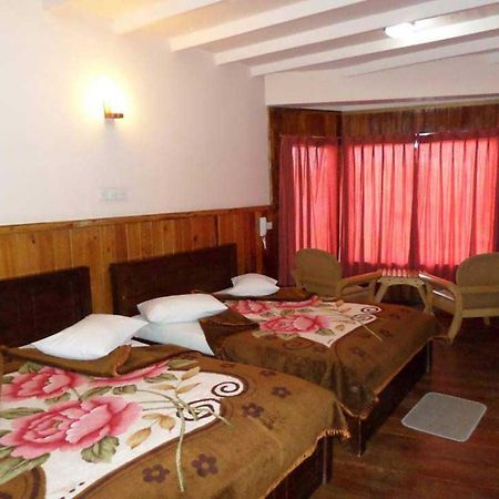 Vista Hotel Eden Hill Нувара-Элия Экстерьер фото