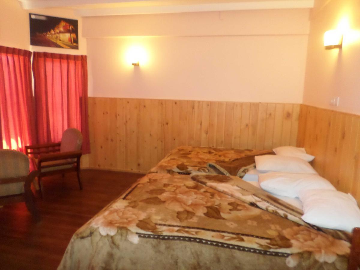 Vista Hotel Eden Hill Нувара-Элия Экстерьер фото